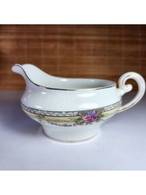 Johnson Bros English Ironstone Vintage Floral Sauce Pitcher Gravy Boat